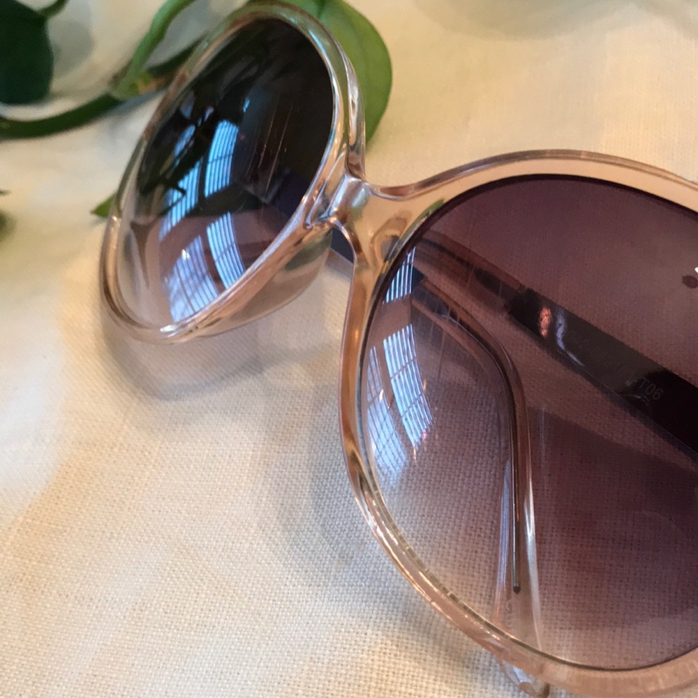 Vintage 70s sunglasses - Picture 3 of 3